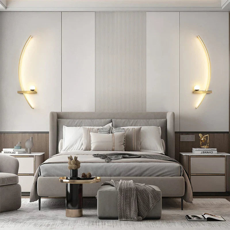 Lisslune | Contemporary Edge Wall Lamp – Black & Gold Indoor/Outdoor Lighting for Modern Spaces