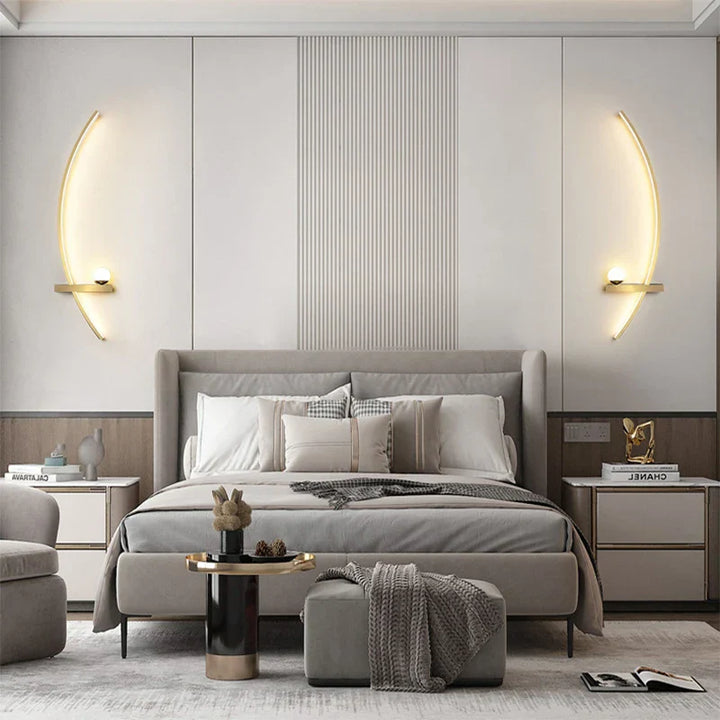 Lisslune | Contemporary Edge Wall Lamp – Black & Gold Indoor/Outdoor Lighting for Modern Spaces