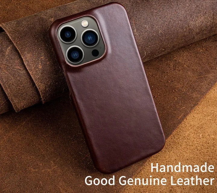 Lisslune | RoyalLeather: Luxurious, handmade case made of genuine cowhide leather for the iPhone