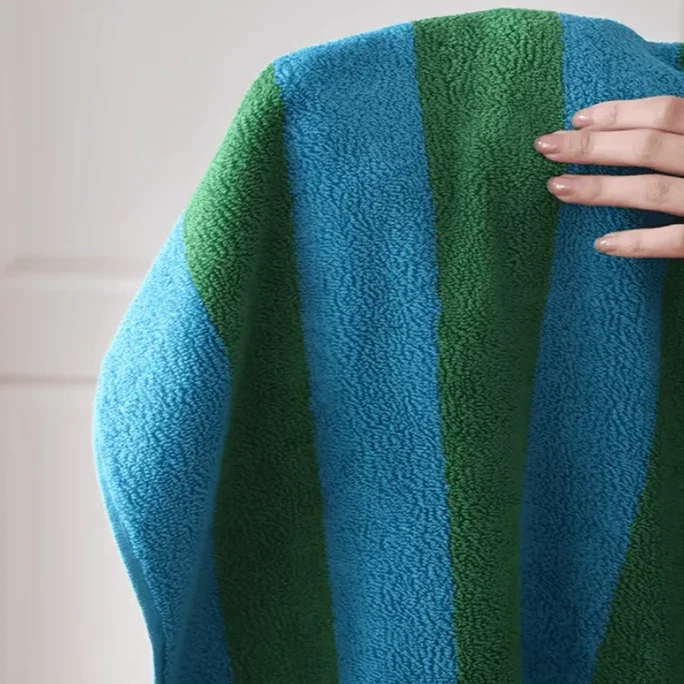 Lisslune | Retro Stripes Towel (Chunky)