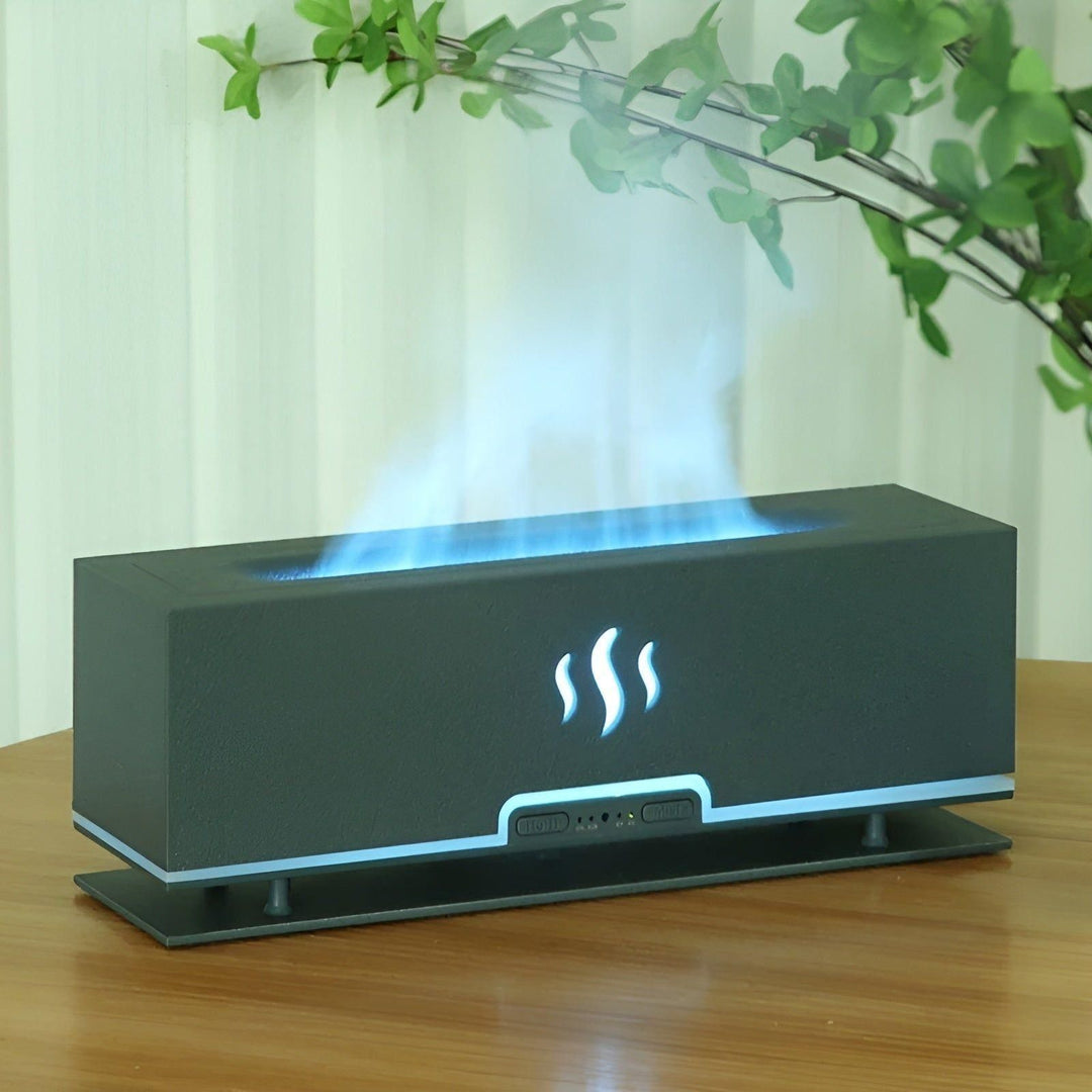 Lisslune | Portable humidifier with flame light and fragrance