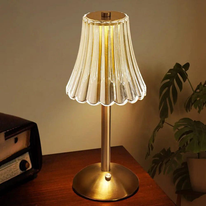 Lisslune | CrystalLuxe - Vintage Table Lamp with Elegant Shine