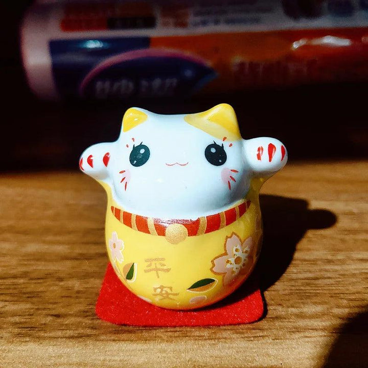 Lisslune | Charming Japanese Ceramic Lucky Cat Daruma Figurine for Home Decor and Gifts