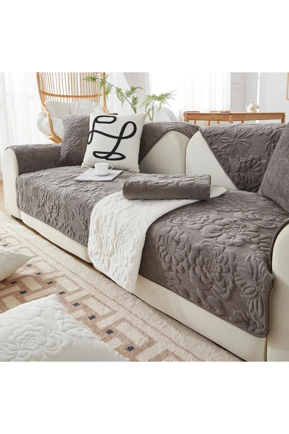 Lisslune | Plush Sofa Cover