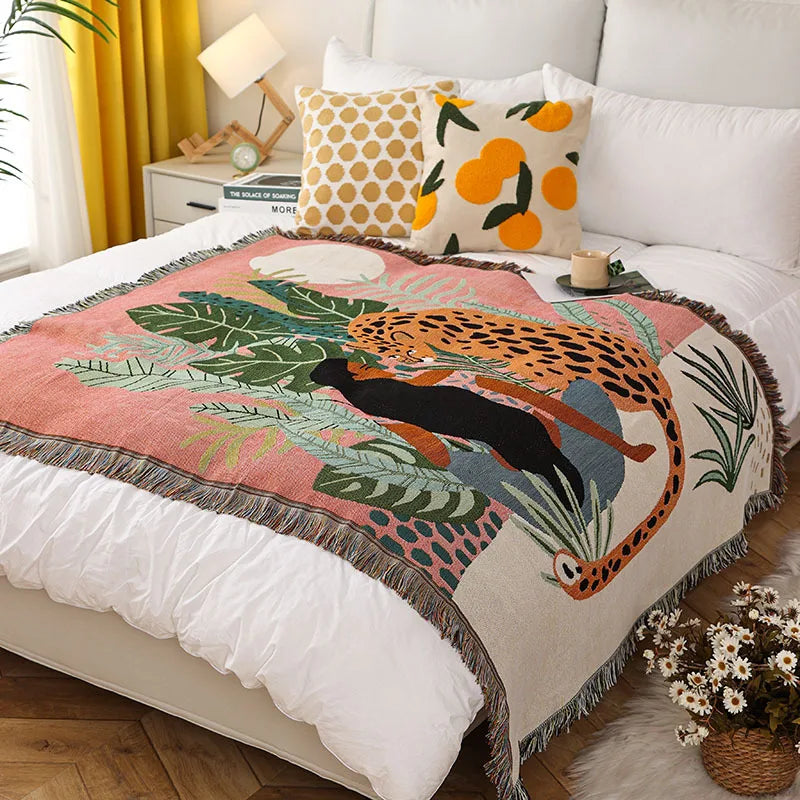 Lisslune | Jungle Cats Woven Throw Blanket