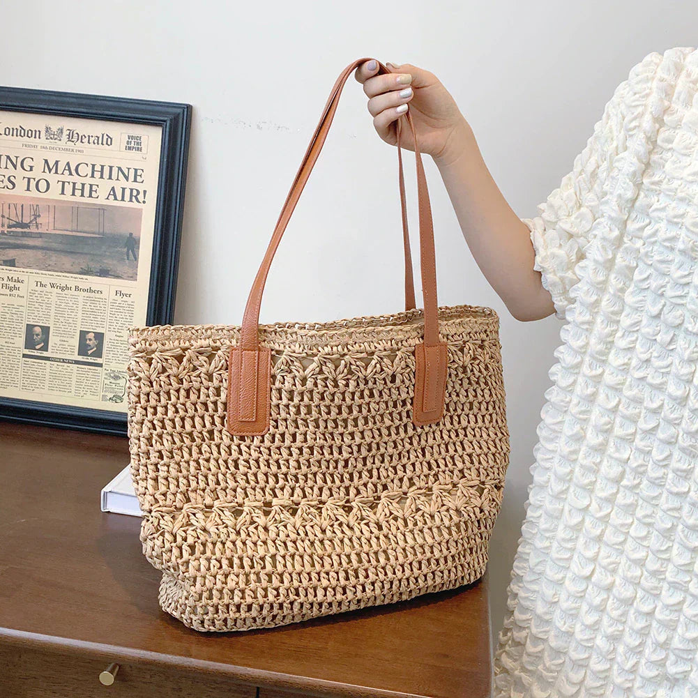 Lisslune | Genevieve | Chic Straw Tote Bag with Genuine Leather Straps – Elegant Summer Handbag