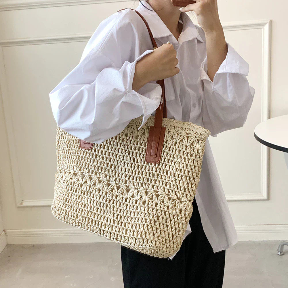 Lisslune | Genevieve | Chic Straw Tote Bag with Genuine Leather Straps – Elegant Summer Handbag