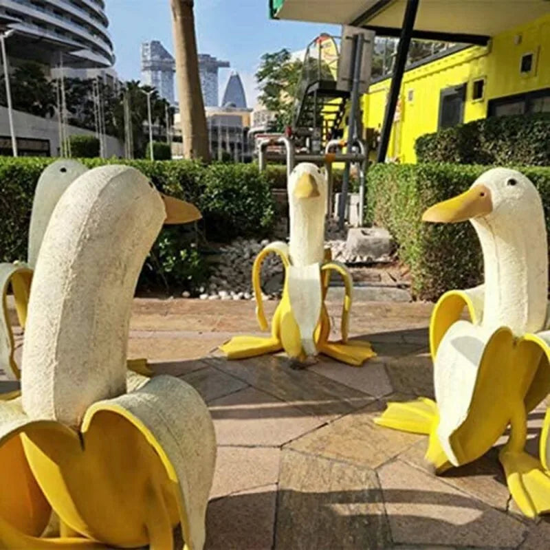 Lisslune | Banana Duck Sculpture | Playful Garden Decoration!