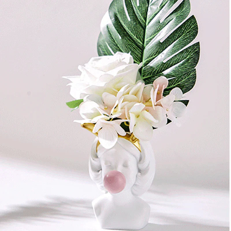 Lisslune | EarthenWhimsy Pop Art Vase – Compact Ceramic Vase