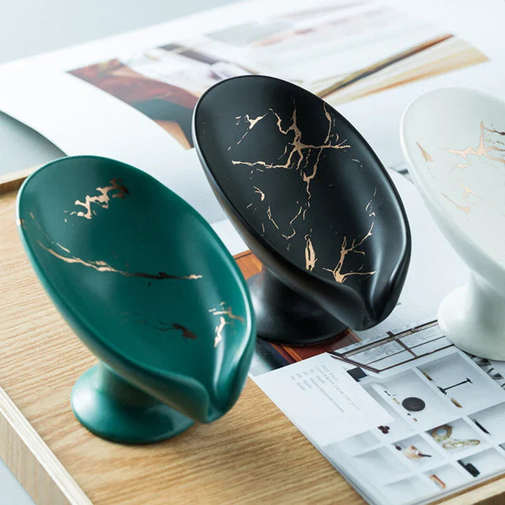 Lisslune | LuxeLeaf - Elegant leaf-shaped soap dish for the bathroom