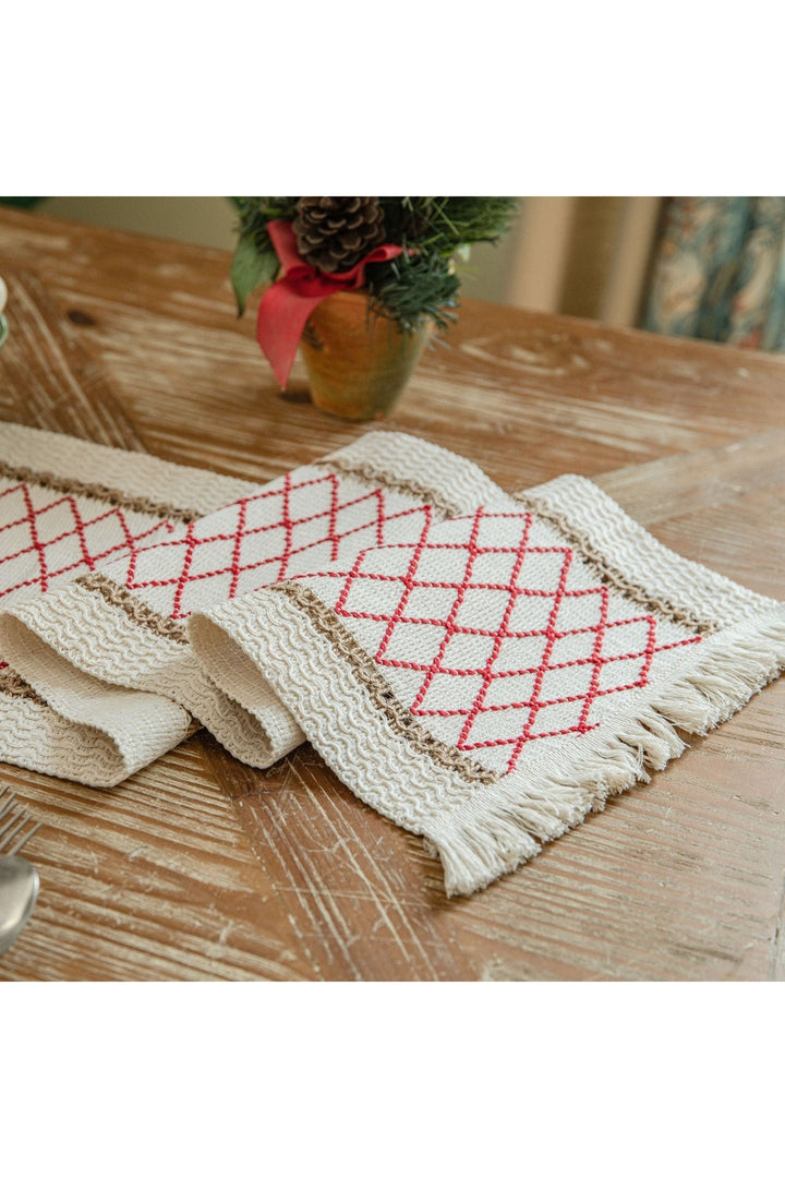 Lisslune | Table Runner - Light Academia