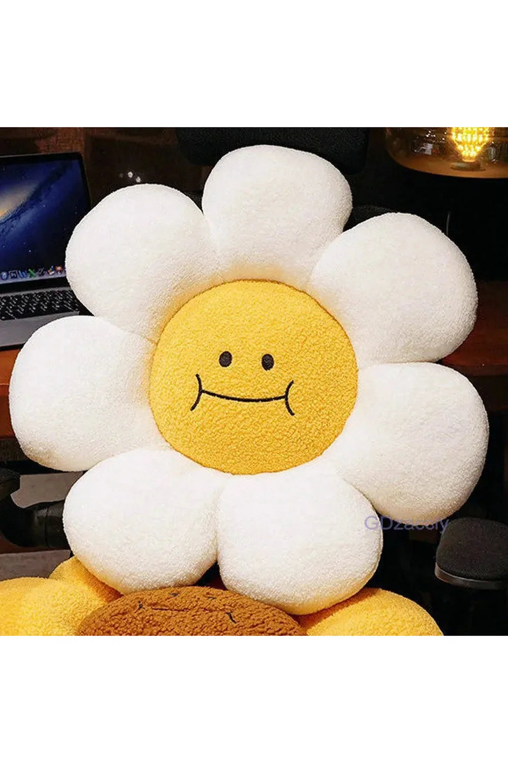 Lisslune | Smile Pillow