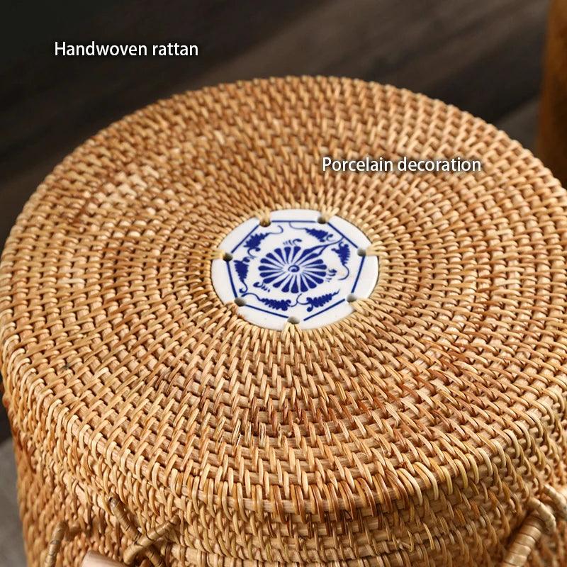 Lisslune | Elegant handwoven rattan tea box: The perfect organizer for tea lovers