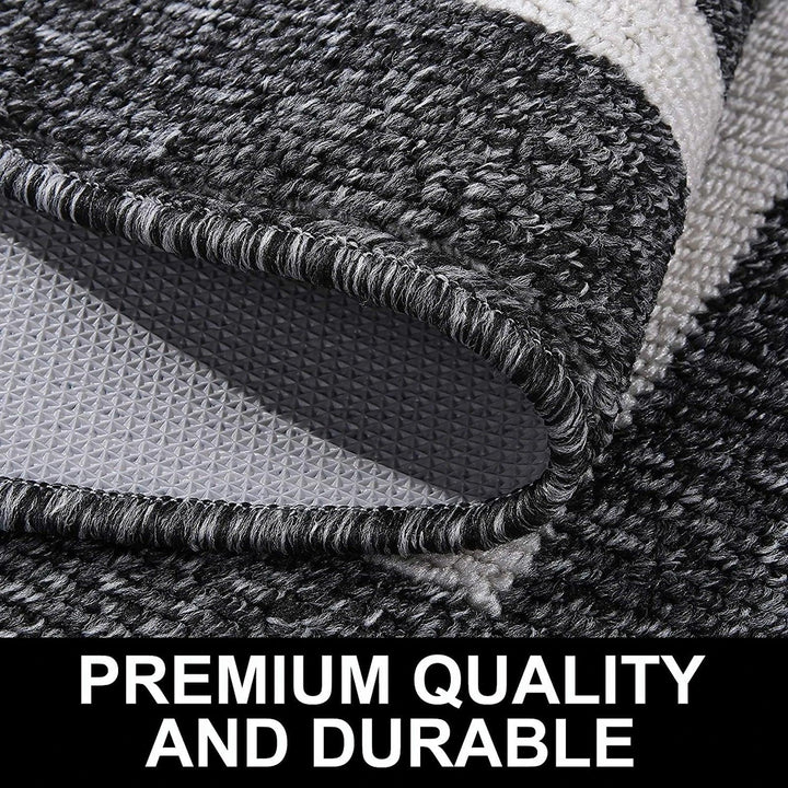 Lisslune | Luxurious non-slip microfiber welcome mat: Chic moisture-absorbing rug for entrances