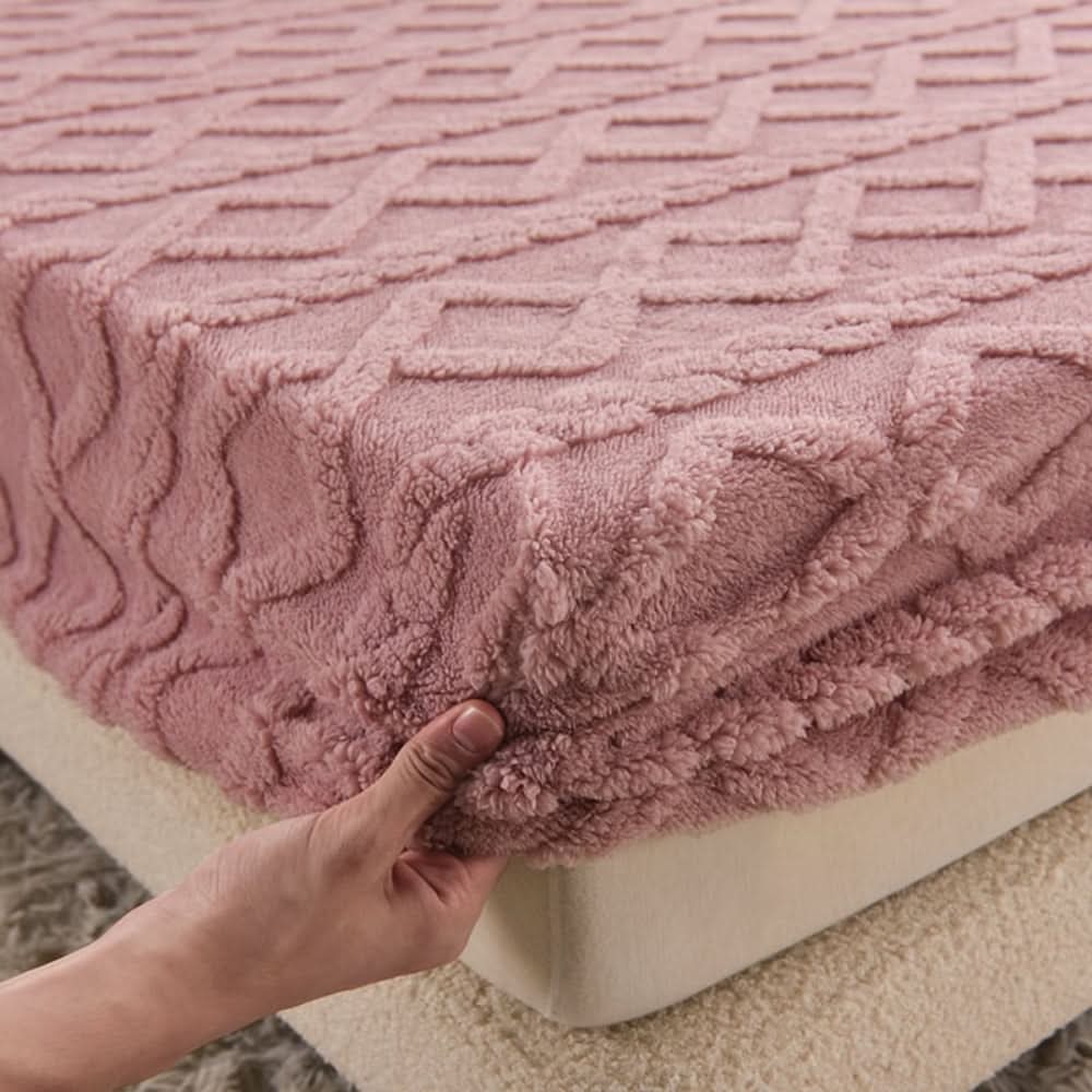 Lisslune | Velvet Mattress Cover – Soft Protective Bedding