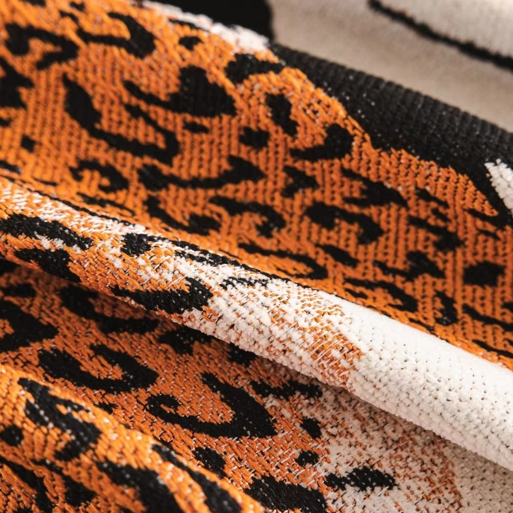 Lisslune | Savara Leopard Sofa Throw Blanket
