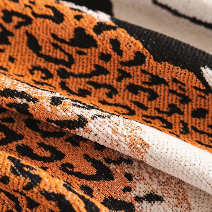 Lisslune | Savara Leopard Sofa Throw Blanket