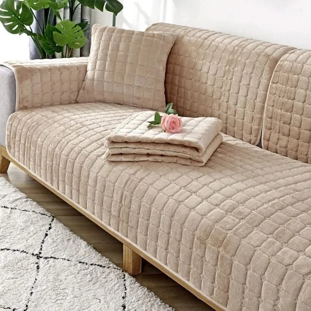 Lisslune | VelvetCozy - Plush velvet anti-slip sofa cover for added elegance and comfort