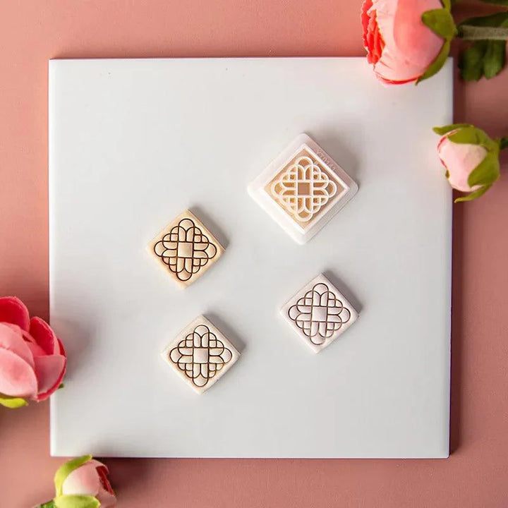 Lisslune | Flower and geometric polymer clay cutters for unique earrings and jewelry creations