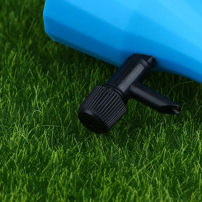 Lisslune | Plant water spike for bottles – Automatic drip irrigation for garden plants