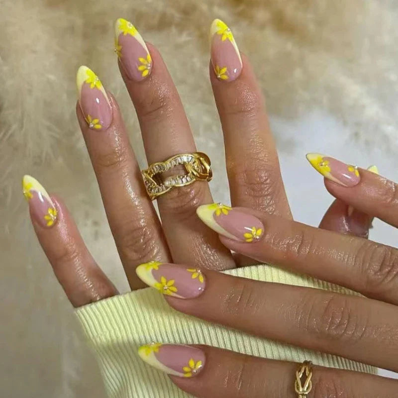 Rynx | Hand-painted Daisy Bee Nail Art Purple Color Art Nails Fashion Removable Ready Artificial Nails Press on Nails with Glue