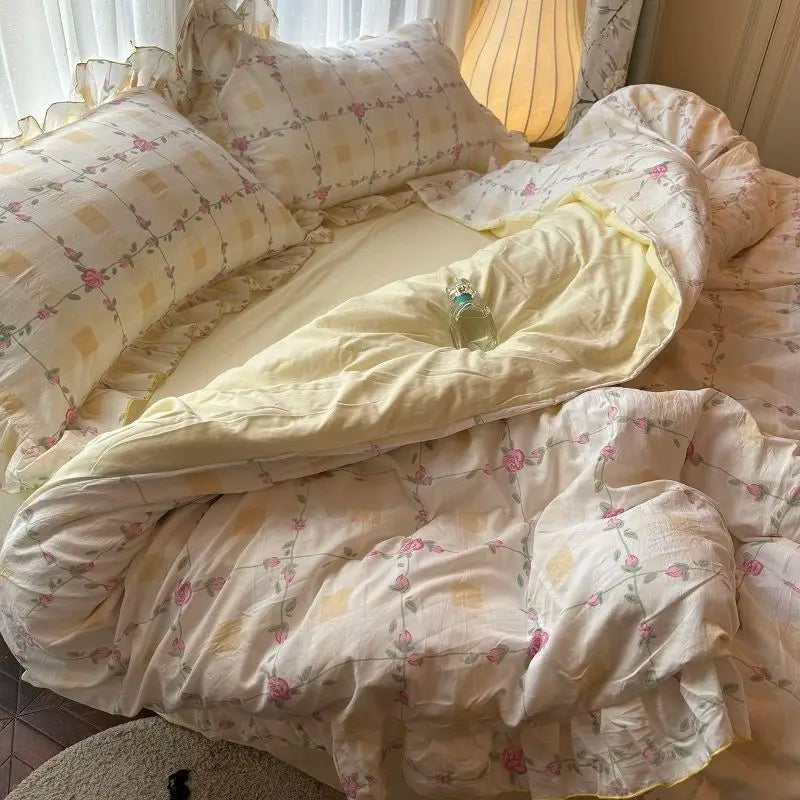 Rynx | Korean Princess Bedding Set Skin-friendly Washable Cotton Bedding Set of Four Pieces Lace Bedding Set Pillowcases Duvet Cover