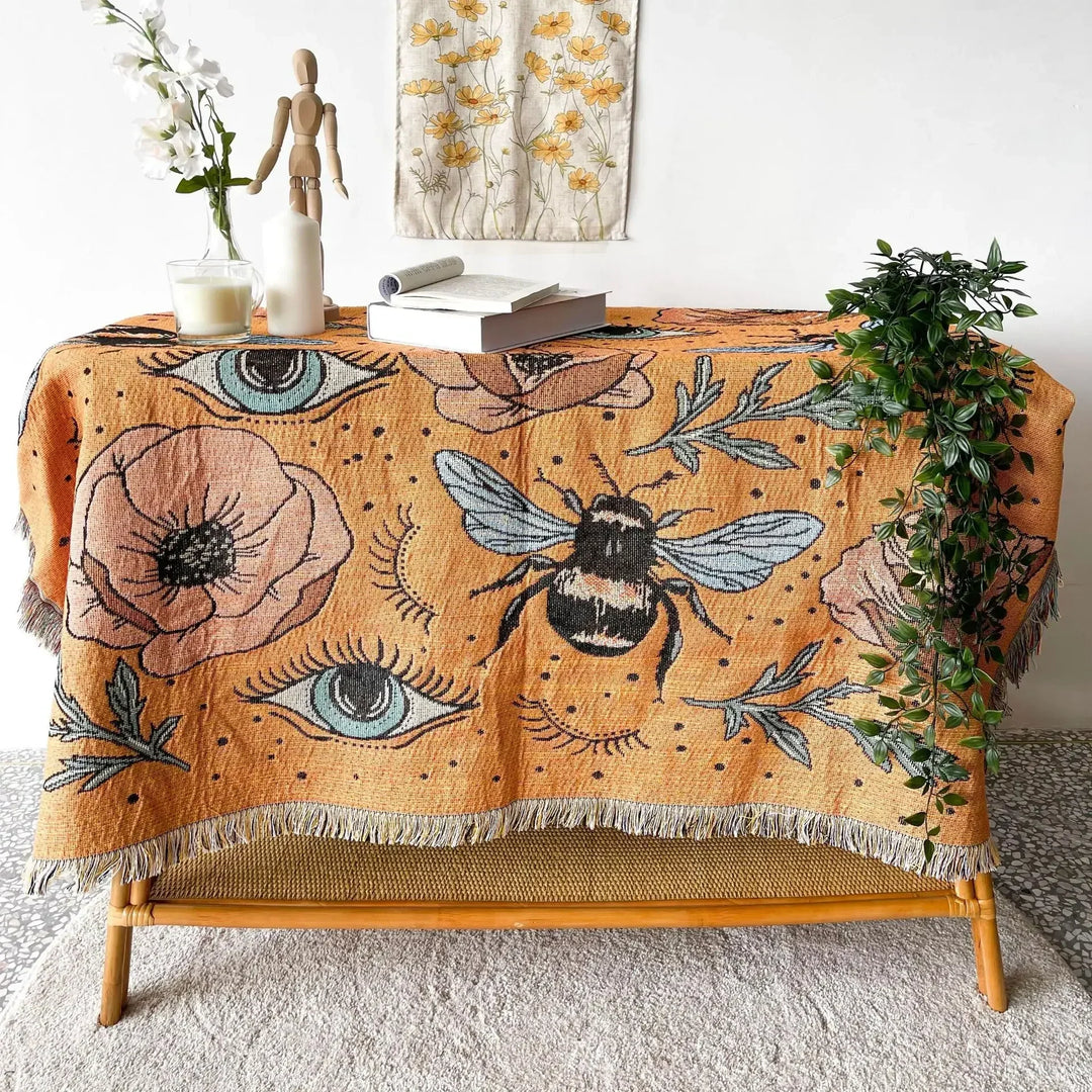 Lisslune | Bee & Eyes Garden Blanket