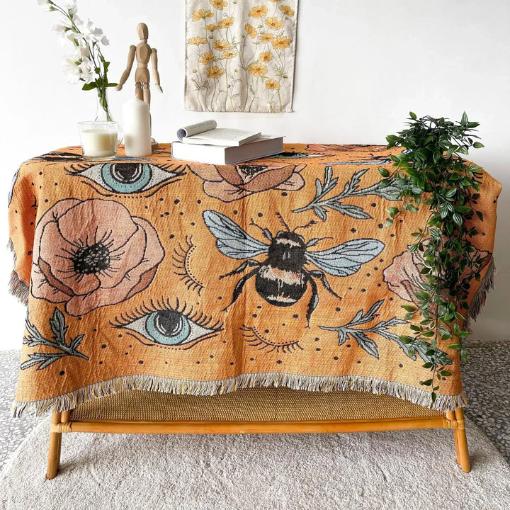 Lisslune | Bee & Eyes Garden Blanket