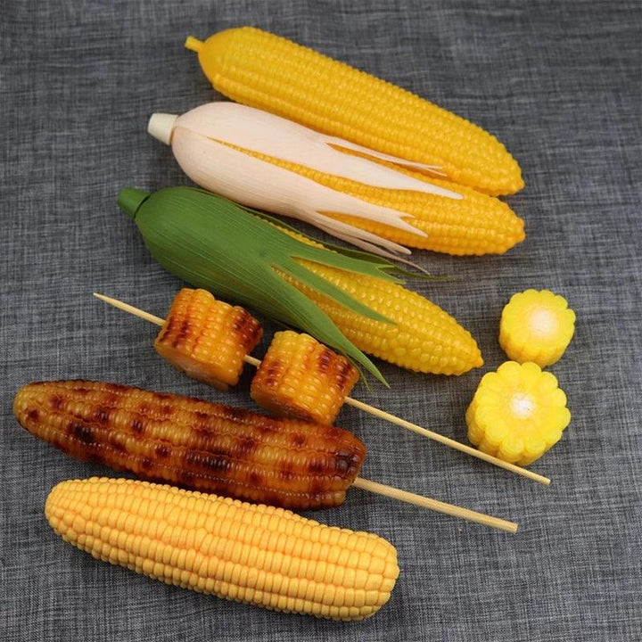 Lisslune | Life-like artificial corn cob display model for restaurants, hotels, and kitchens