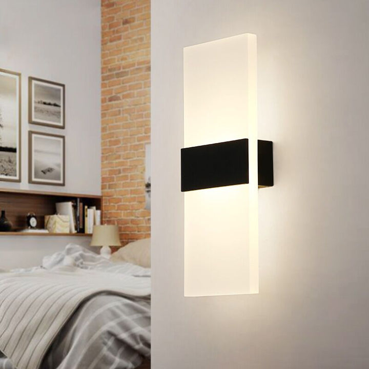 Lisslune | SoftBeam – Streamlined Wall Lamp Perfect for Bedrooms