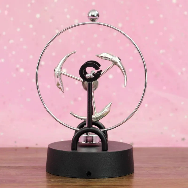 Lisslune | Newton Pendulum Ball, which represents perpetual motion