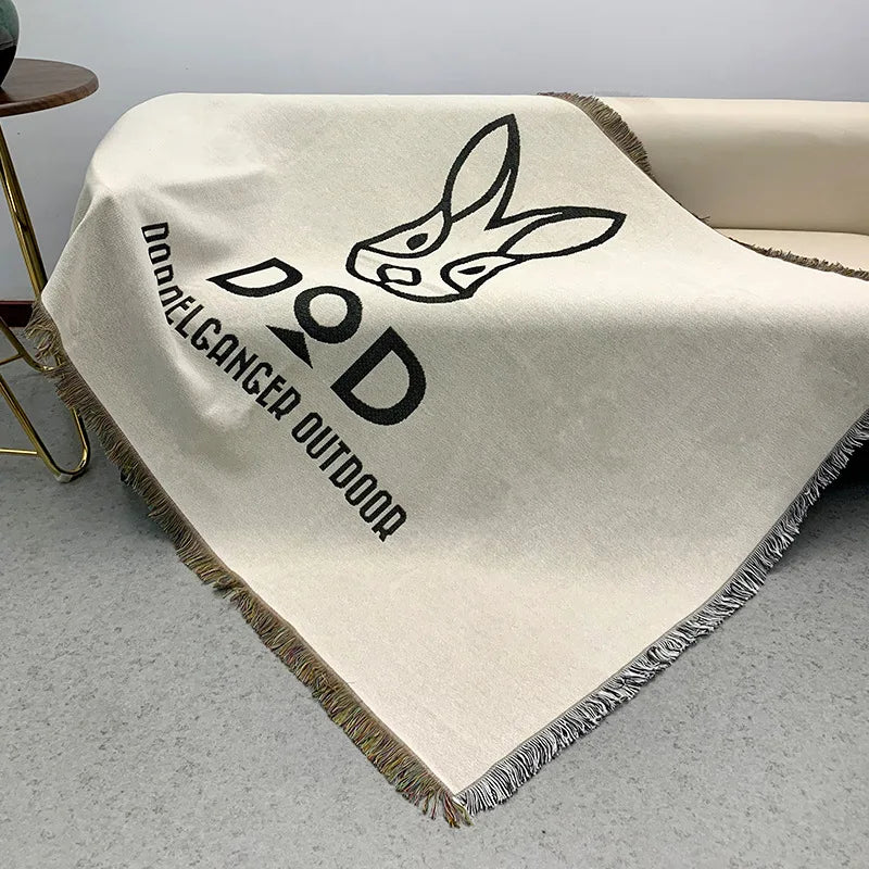 Lisslune | Woodland Celebration Blanket