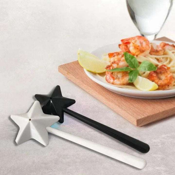 Lisslune | Elegant salt dispensing rod for perfect seasoning