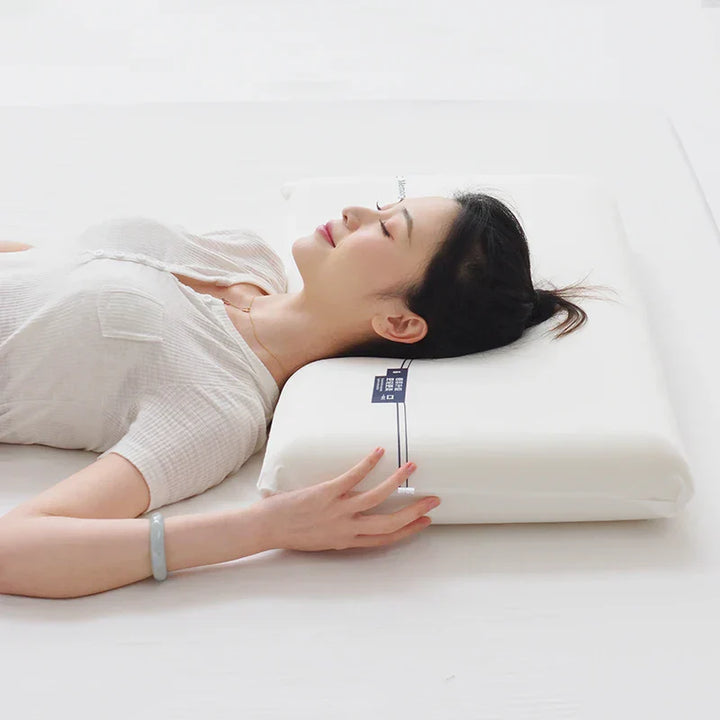 Lisslune | Pressure-Relief Therapeutic Ergonomic Neck Support Pillow