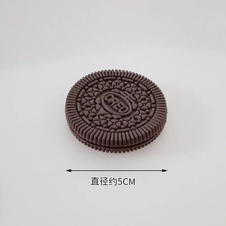 Lisslune | Oreo-inspired creative play cookie model props