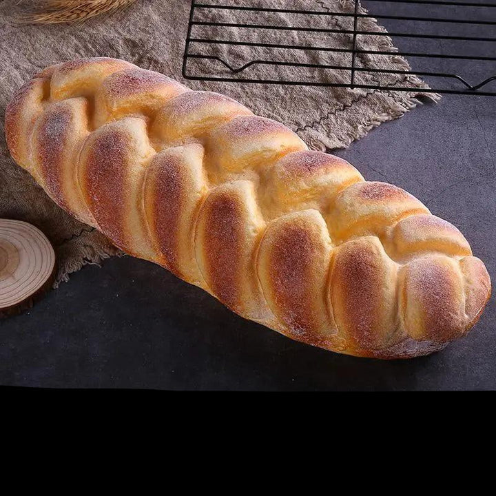 Lisslune | Life-like Synthetic Baker's Bread Set for Impressive Events and Photography