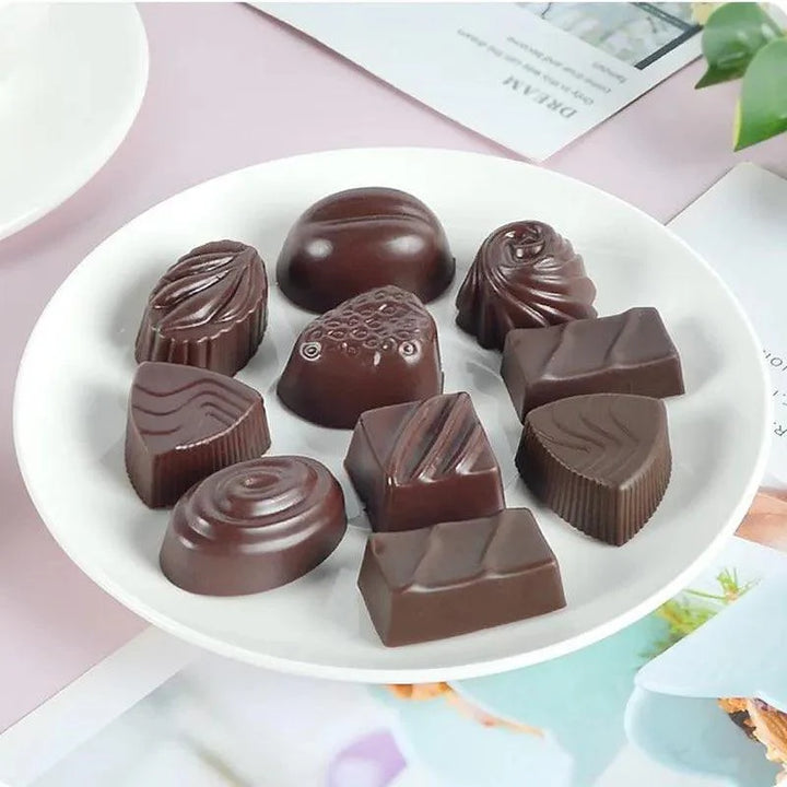 Lisslune | Miniature Synthetic Chocolate Candy Collection for Dollhouse Decoration - 24 Piece DIY Cake Accessories