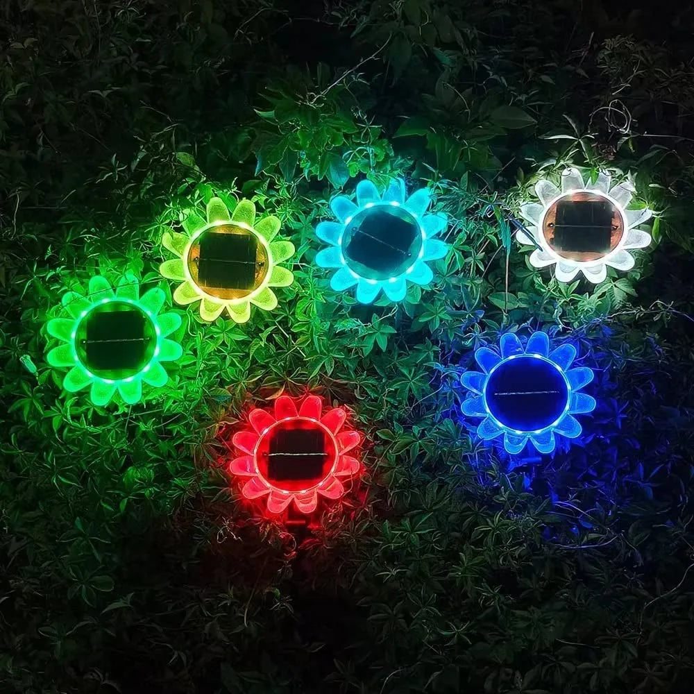Lisslune | GlowBloom - colorful solar-powered flower light