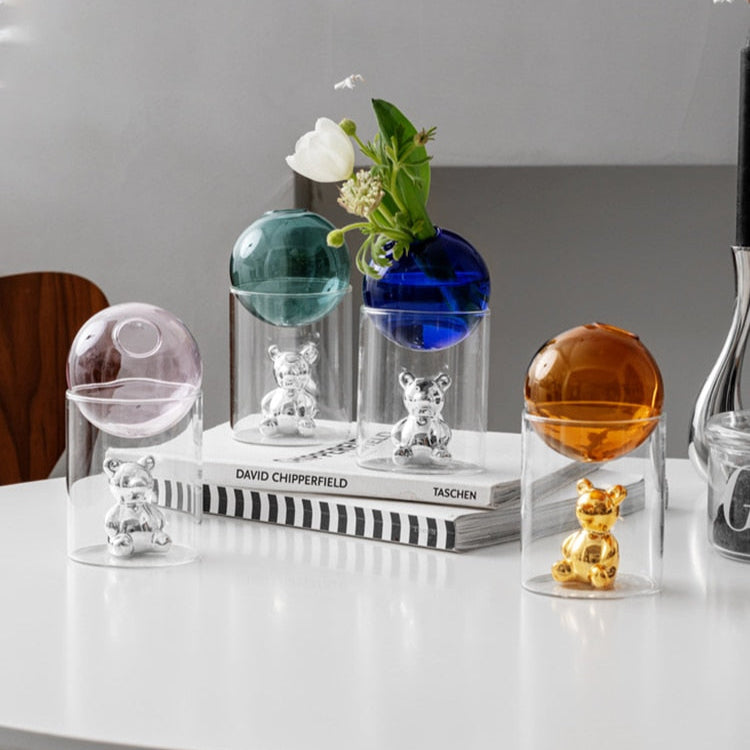 Lisslune | CosmicBear - Elegant glass vase with unique design