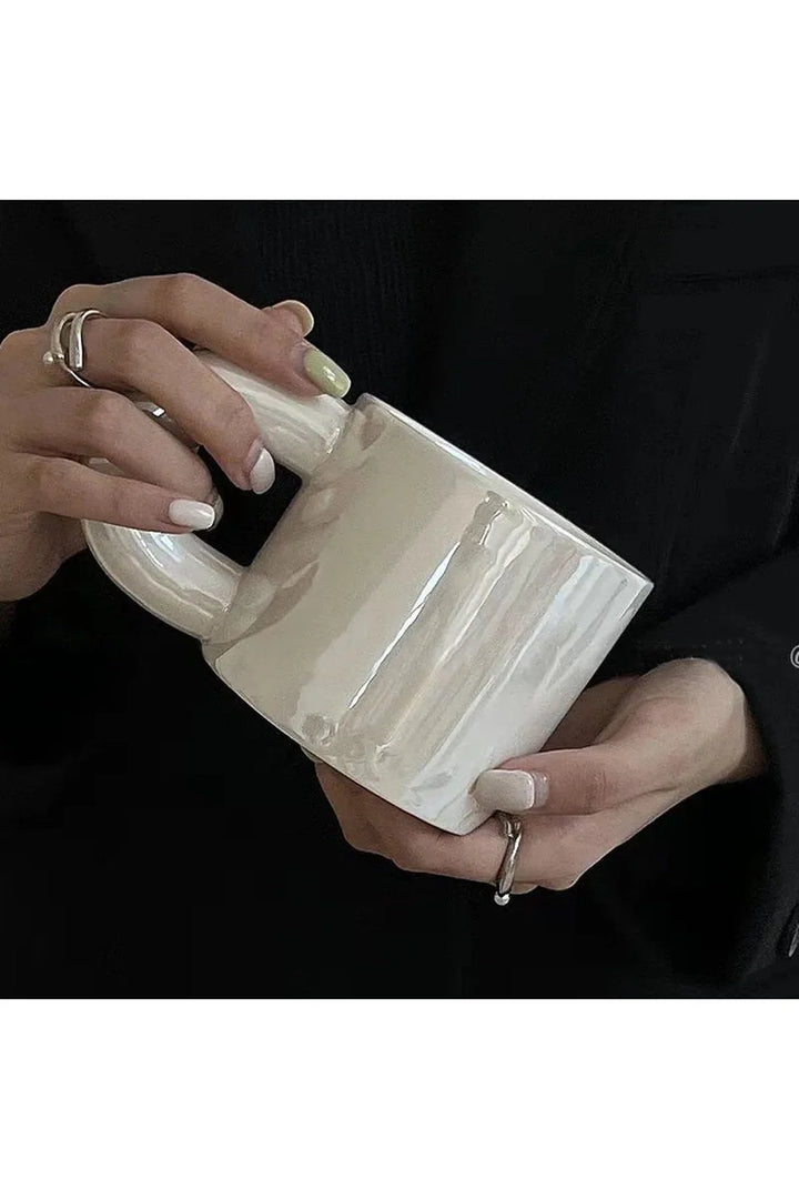 Lisslune | Pearl White Mug