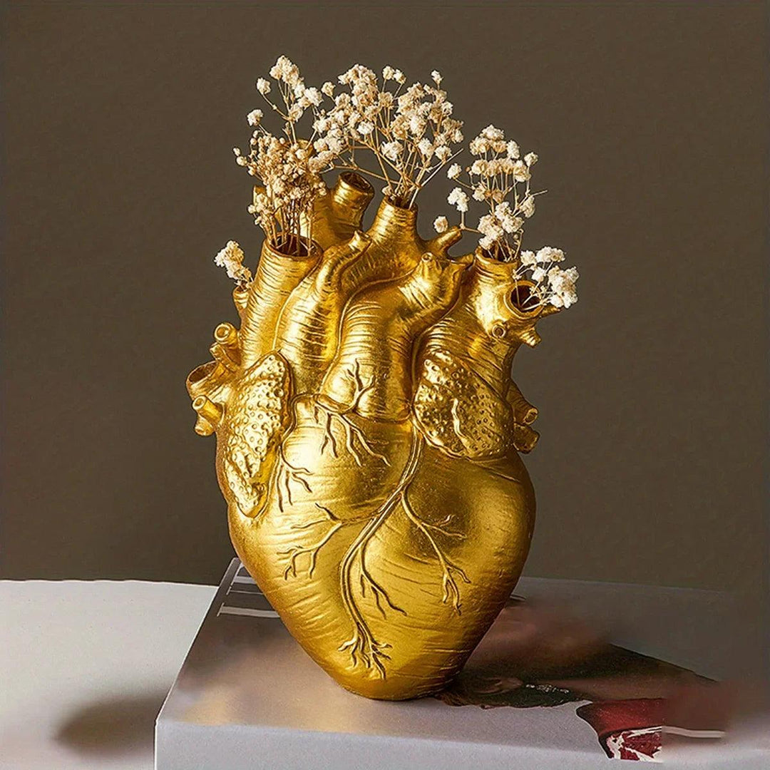 Lisslune | LoveAura - Ceramic Heart-Shaped Vase