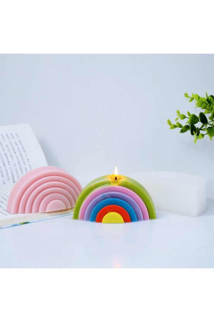 Lisslune | Geometric candle shape