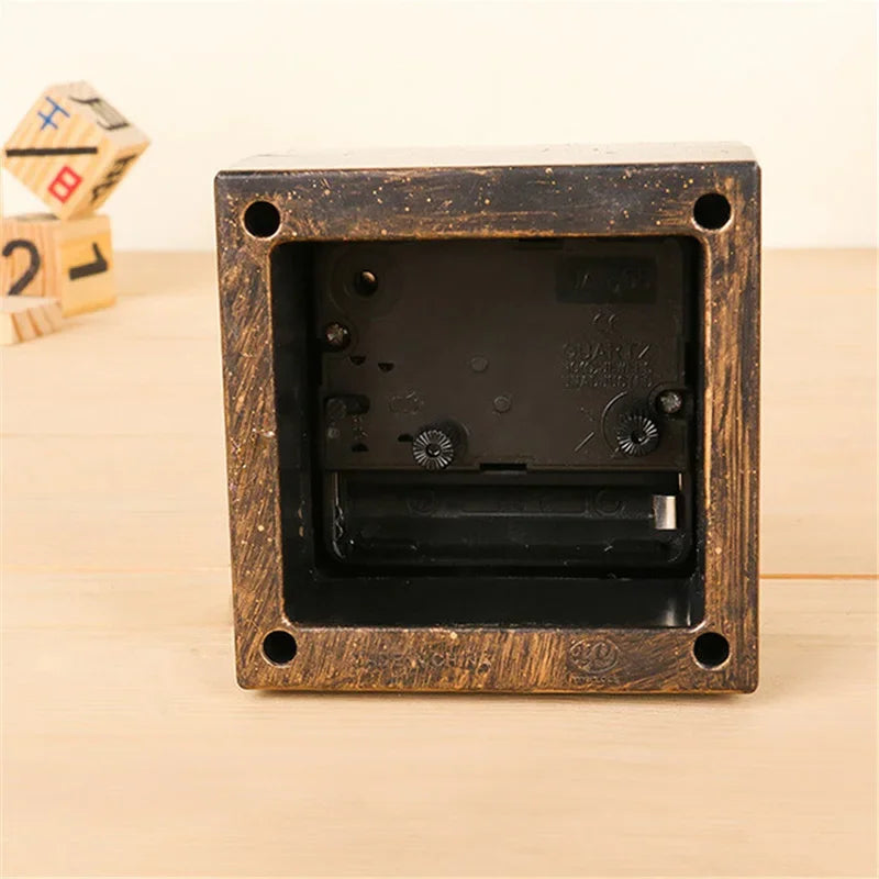 Lisslune | Retro Forklift Unique Digital Clock