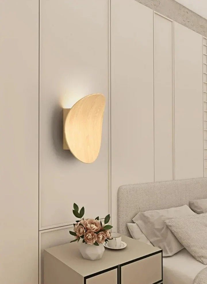 Lisslune | ForestLite - Wooden Wall Lamp