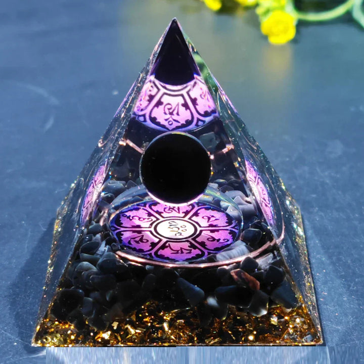 Lisslune | Orgonite Pyramid with Amethyst Pendulum – Energy, Protection and Decoration