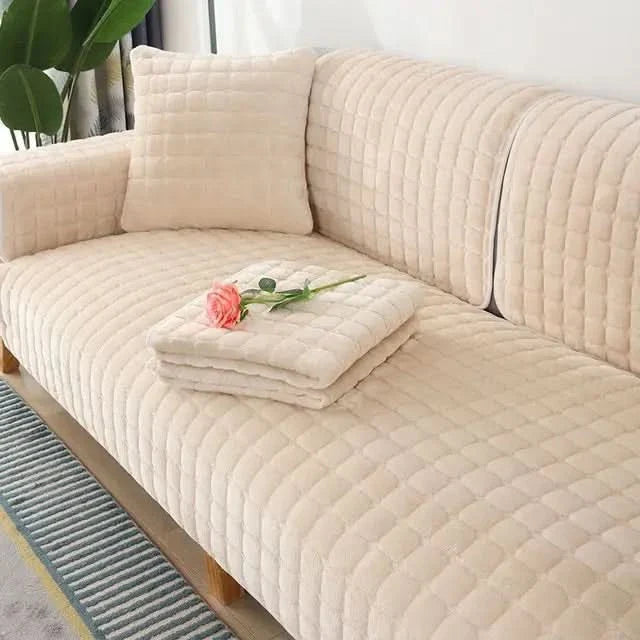 Lisslune | VelvetCozy - Plush velvet anti-slip sofa cover for added elegance and comfort