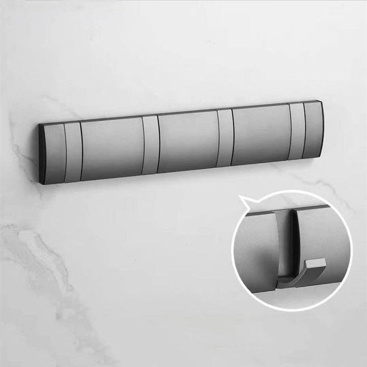 Lisslune | Compact and stylish towel hook organizer for improved storage at home