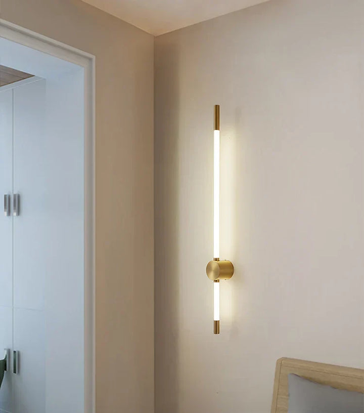 Lisslune | AstraBeam – Vertical LED Wall Lamp for Modern Interiors