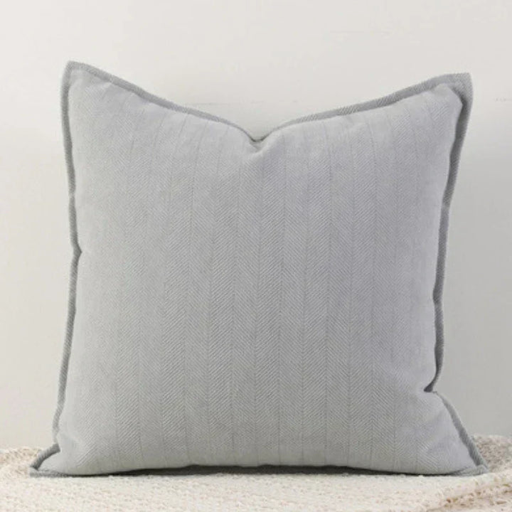 Lisslune | PureChenille - Elegant Cushion Cover for a Cozy Ambience