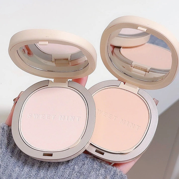 Rynx | Pressed Powder Transparent White Brightening Oil Control Waterproof Concealer Long-Lasting Natural Face Makeup Setting Powder Cosmetics